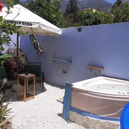 Casa Anaelia Holiday home